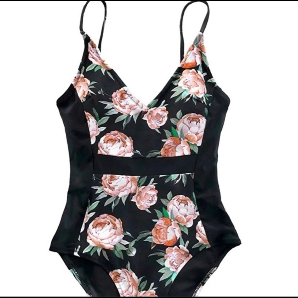 CUPSHE Floral Print Happy Time One-Piece Swimsuit - Picture 3 of 4